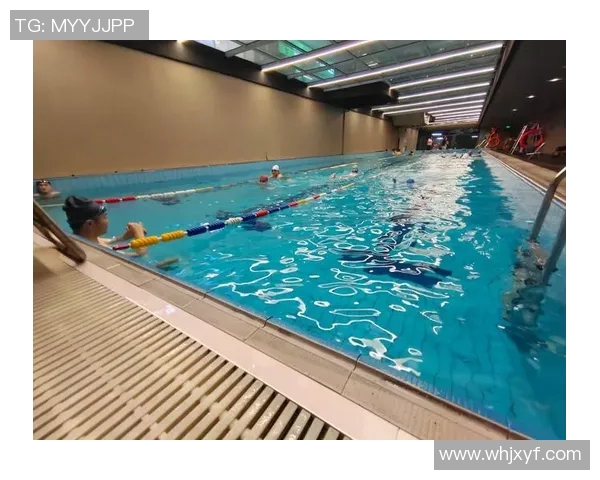 水中运动对身体健康的多重益处及其在健身领域中的应用探讨